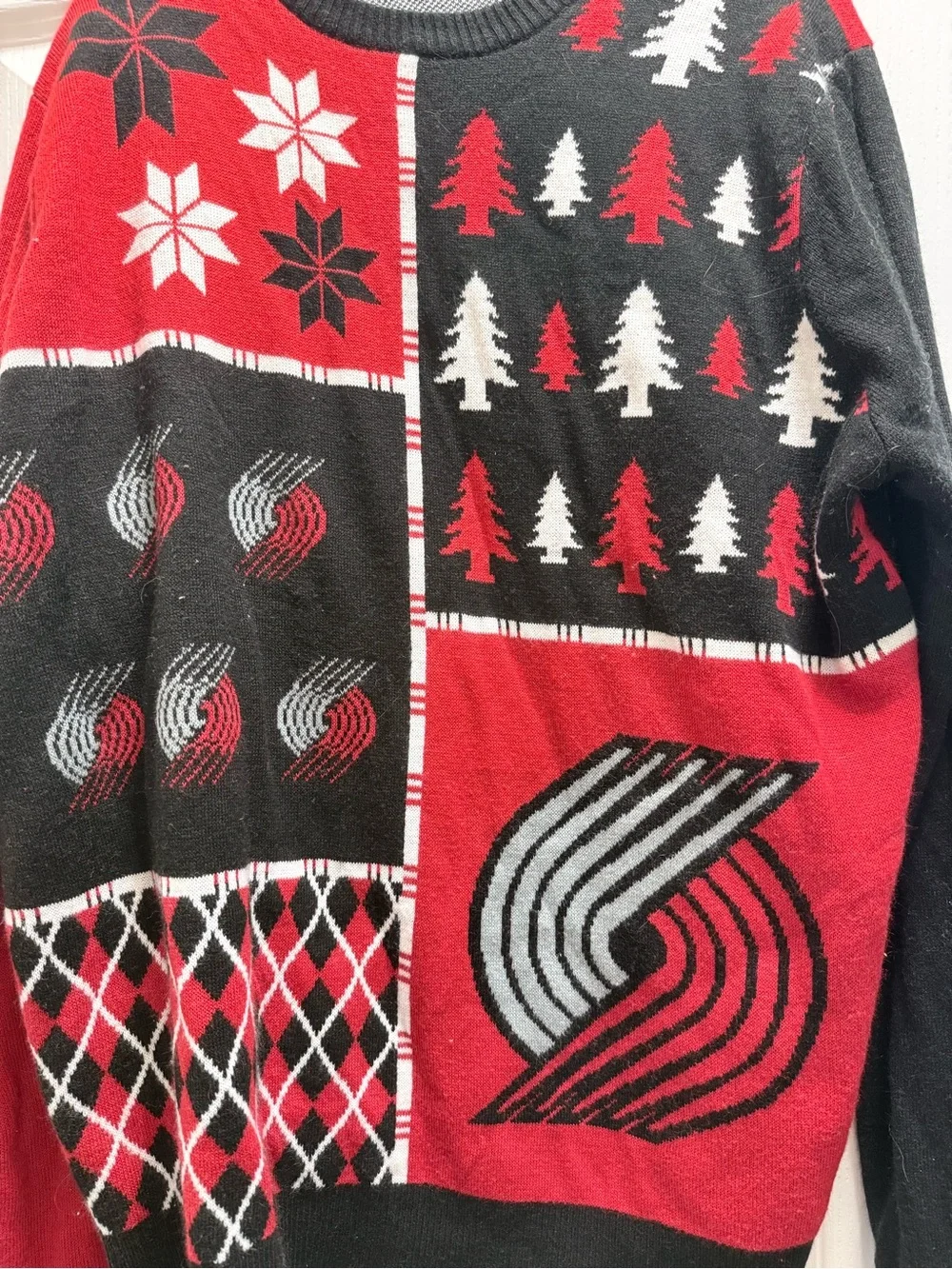 Portland Trail Blazers Holiday Crewneck Sweater - Red & Black
